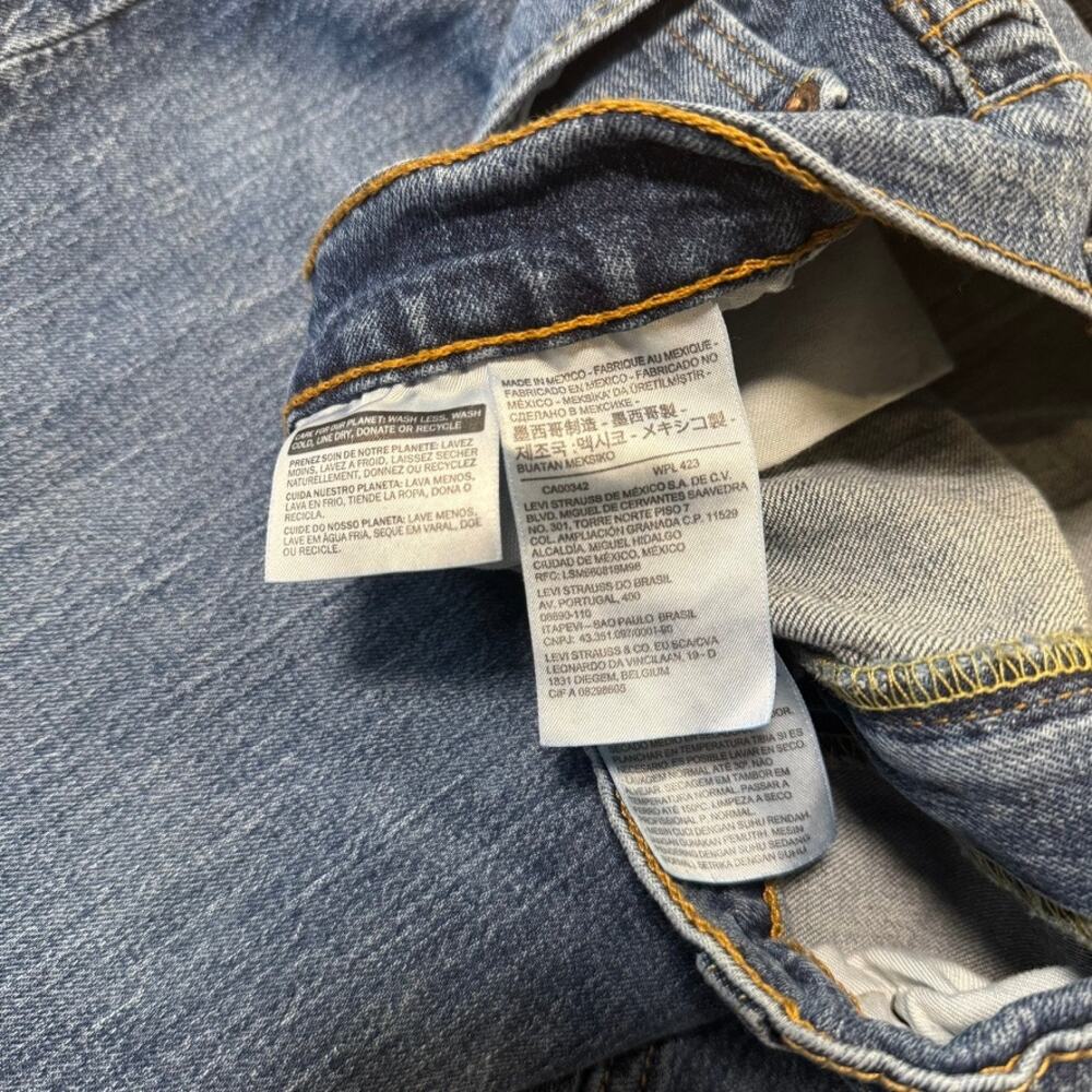 Levi's Vintage 505 40x 32‎ Relaxed Fit - Picture 3 of 4